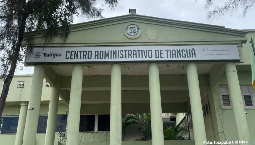 Prefeitura de Tianguá empossa 266 novos servidores municipais em cerimônia oficial.