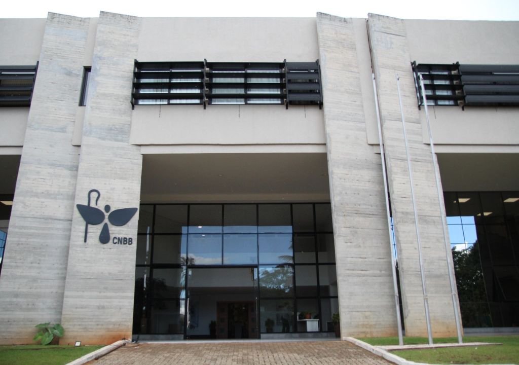 Documento da CNBB orienta padres e bispos a não declarar apoio a candidatos nem participar de campanhas eleitorais nas eleições de 2026.