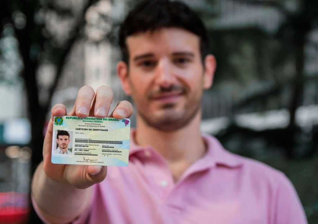 Mutirão para emissão da Carteira de Identidade Nacional em Viçosa do Ceará